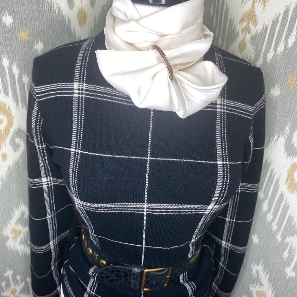 Ralph Lauren Collection Italian Black & Ivory Plaid Cashmere Crewneck Sweater